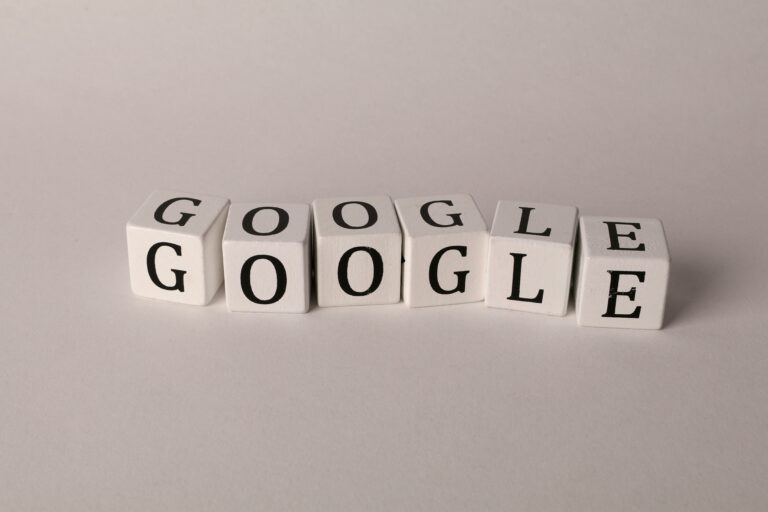 Cómo generar contenido E-E-A-T con ayuda de la inteligencia artificial